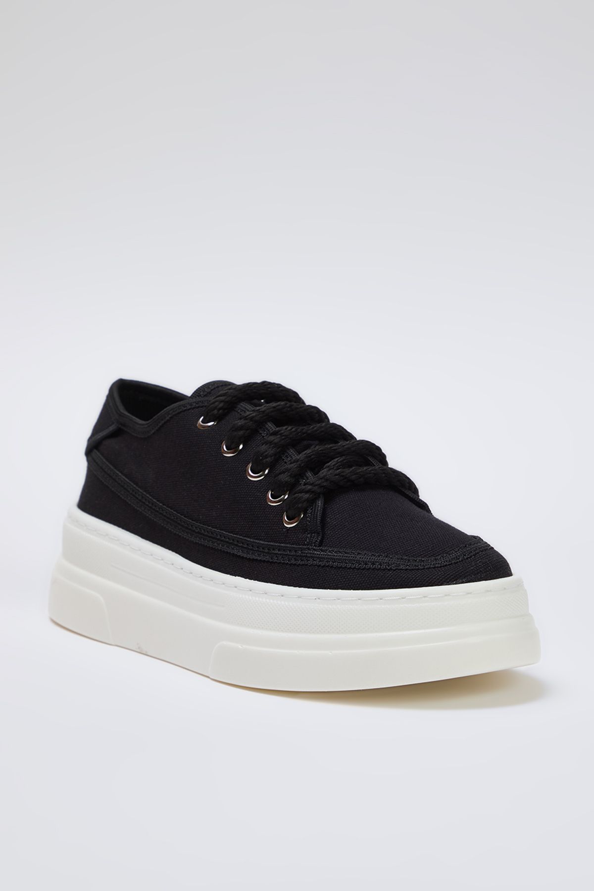 TRENDYOL SHOES-Tenisky 3
