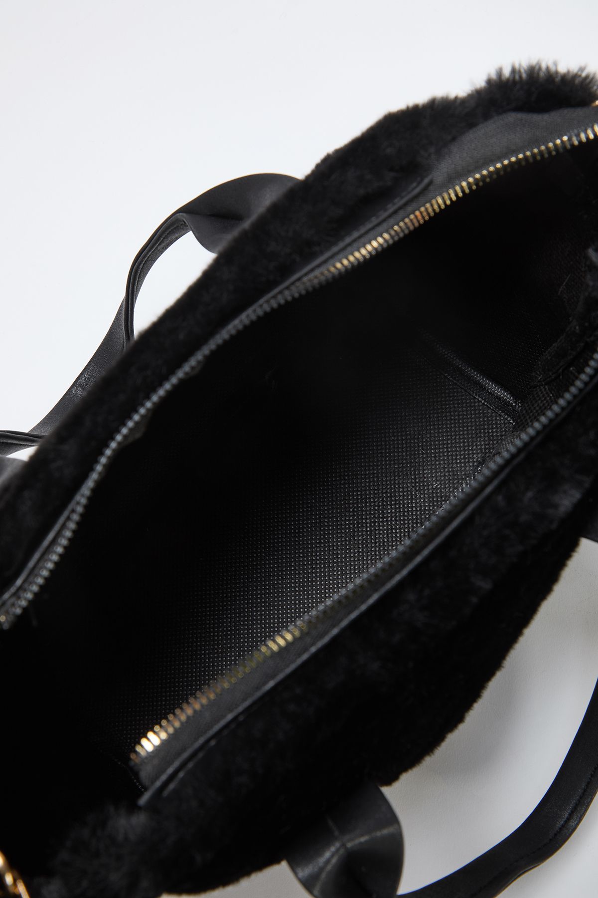 TRENDYOL SHOES-Fekete műszőrme mini táska női táska TAKAW25OC00009 6