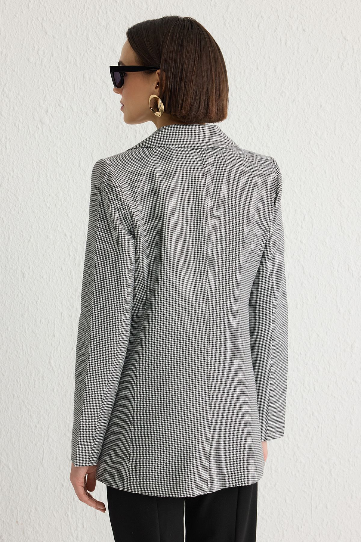 Trendyol Collection-Black Houndstooth Pattern Polyviscose Blazer Jacket Twoss25Bc00013 5