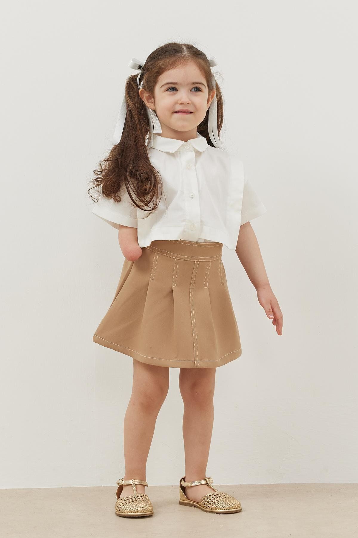 Fahhar Kids-Fusta plisata de culoare bej 4