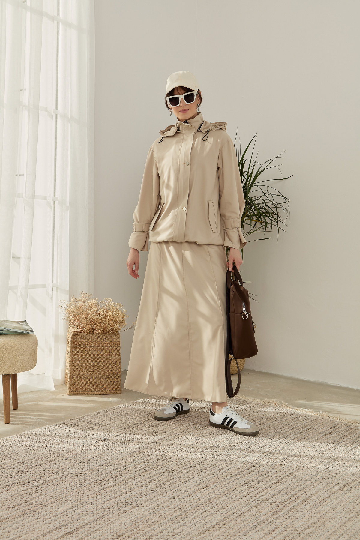 Fatma Atasoy-Midi Raincoat with Stopper Trench Stone 6