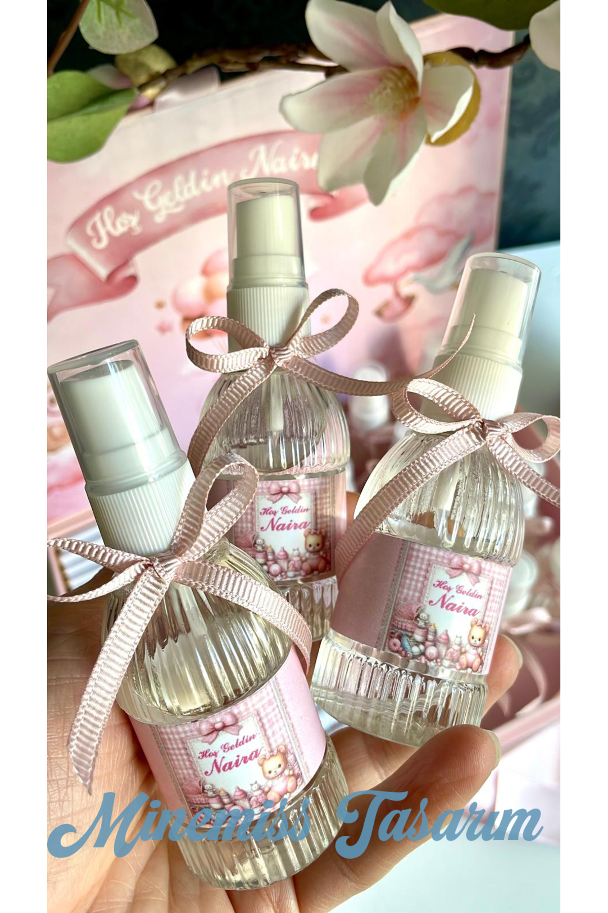 Minemiss Tasarım Kutulu Isme Özel Tasarımlı Kız-erkek 60 Adet Bebek Çikolatası Ve 25 Adet Kolonya Yaş Günü-hediyelik fotoğrafı 3 (önizleme)