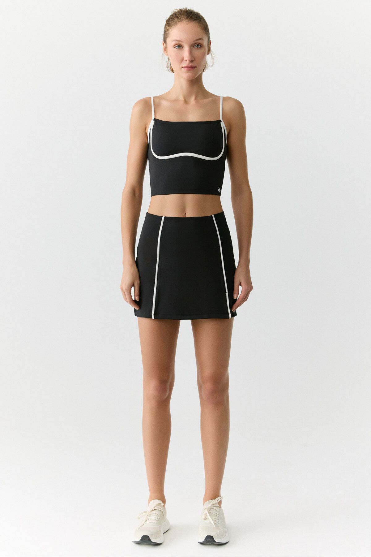 Urban Beat-Shavonte Urbanbeat Women's Straps Black Bustier with Underbody Piping Detail 4