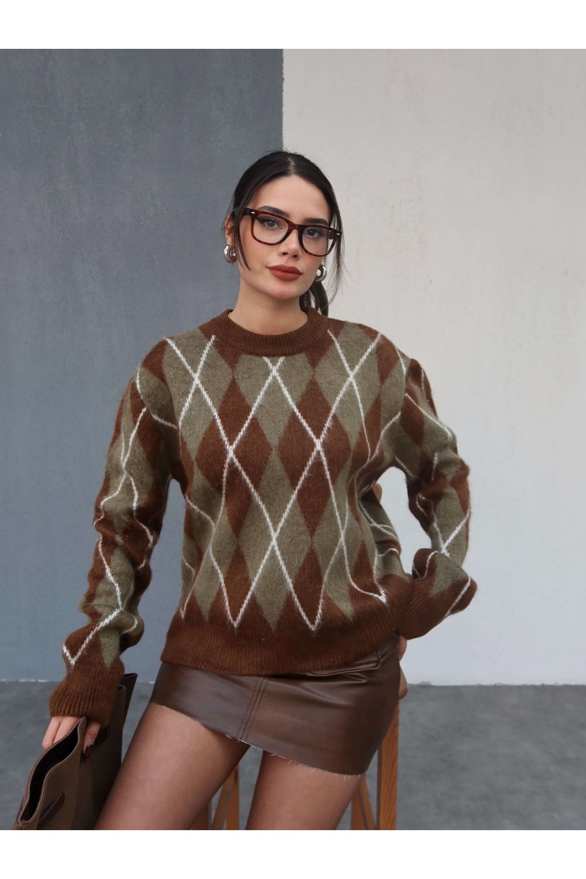 ESRAHELVACI-Rectangular Pattern Sweater 3