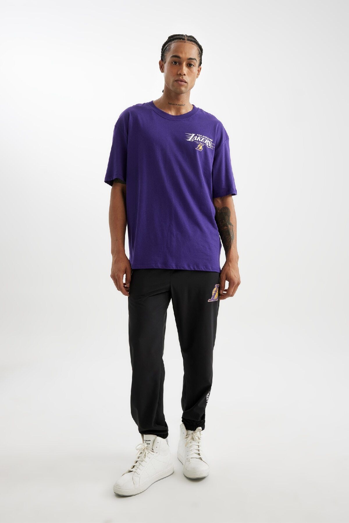 complete the look image