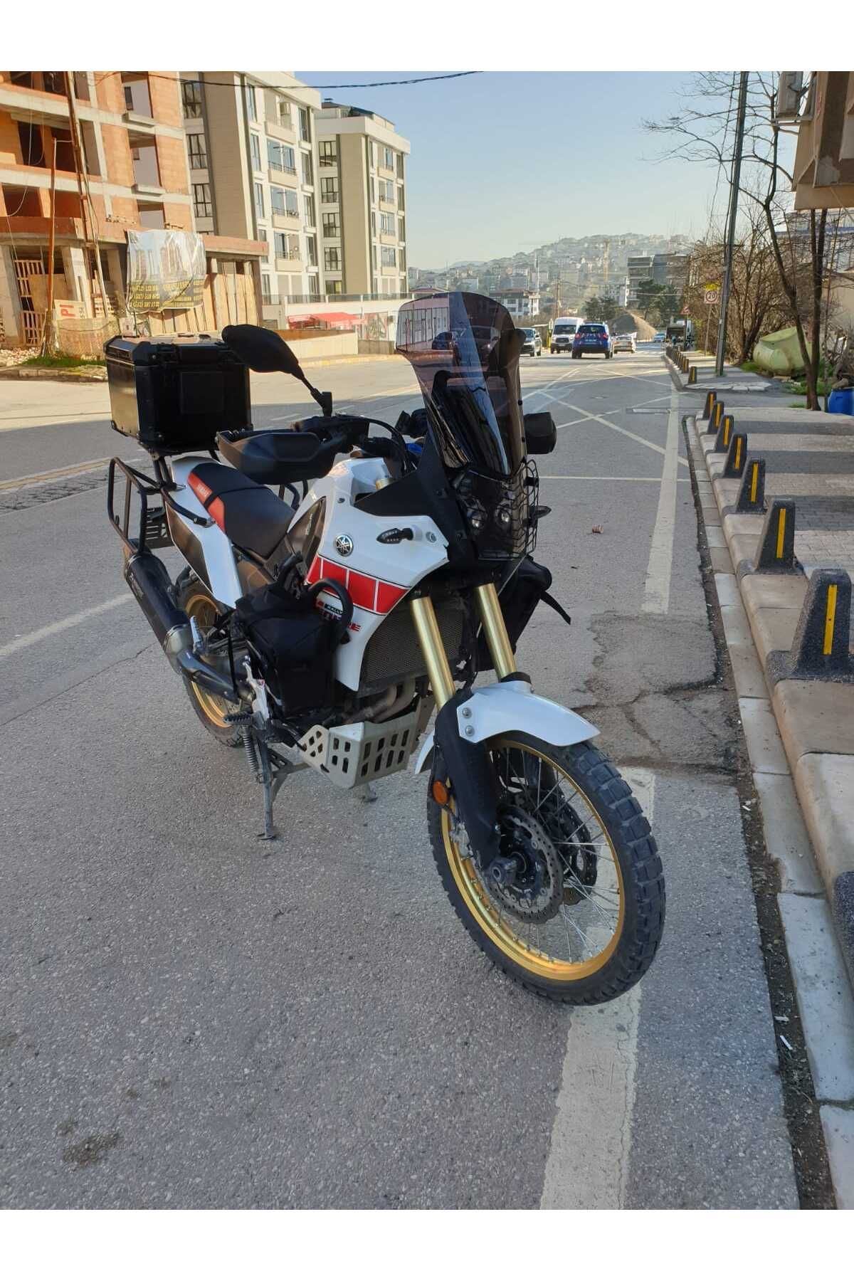 Yamaha Tenere Rall 700 Siperlik Ön Cam 2019 2025 Model 39cm Siyah Renkli 4mm
