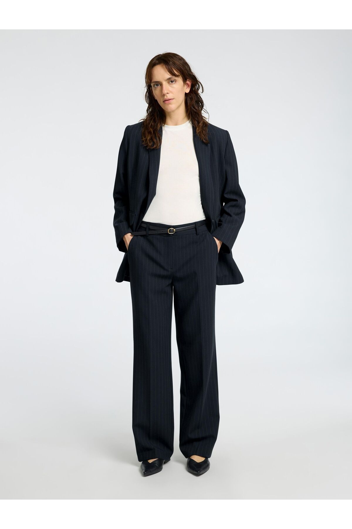 Selected Femme-Hose mit weitem Bein Nadelstreifen 4