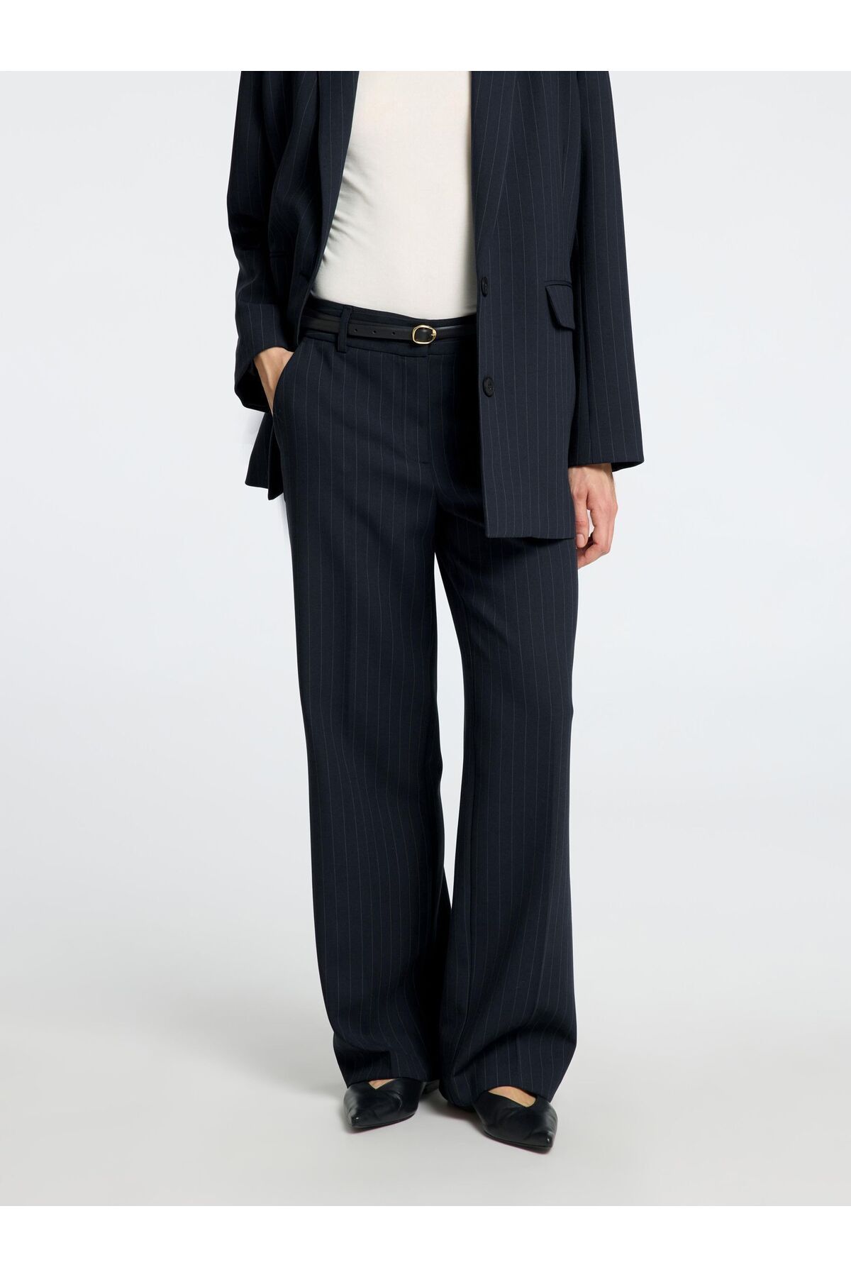 Selected Femme-Hose mit weitem Bein Nadelstreifen 1