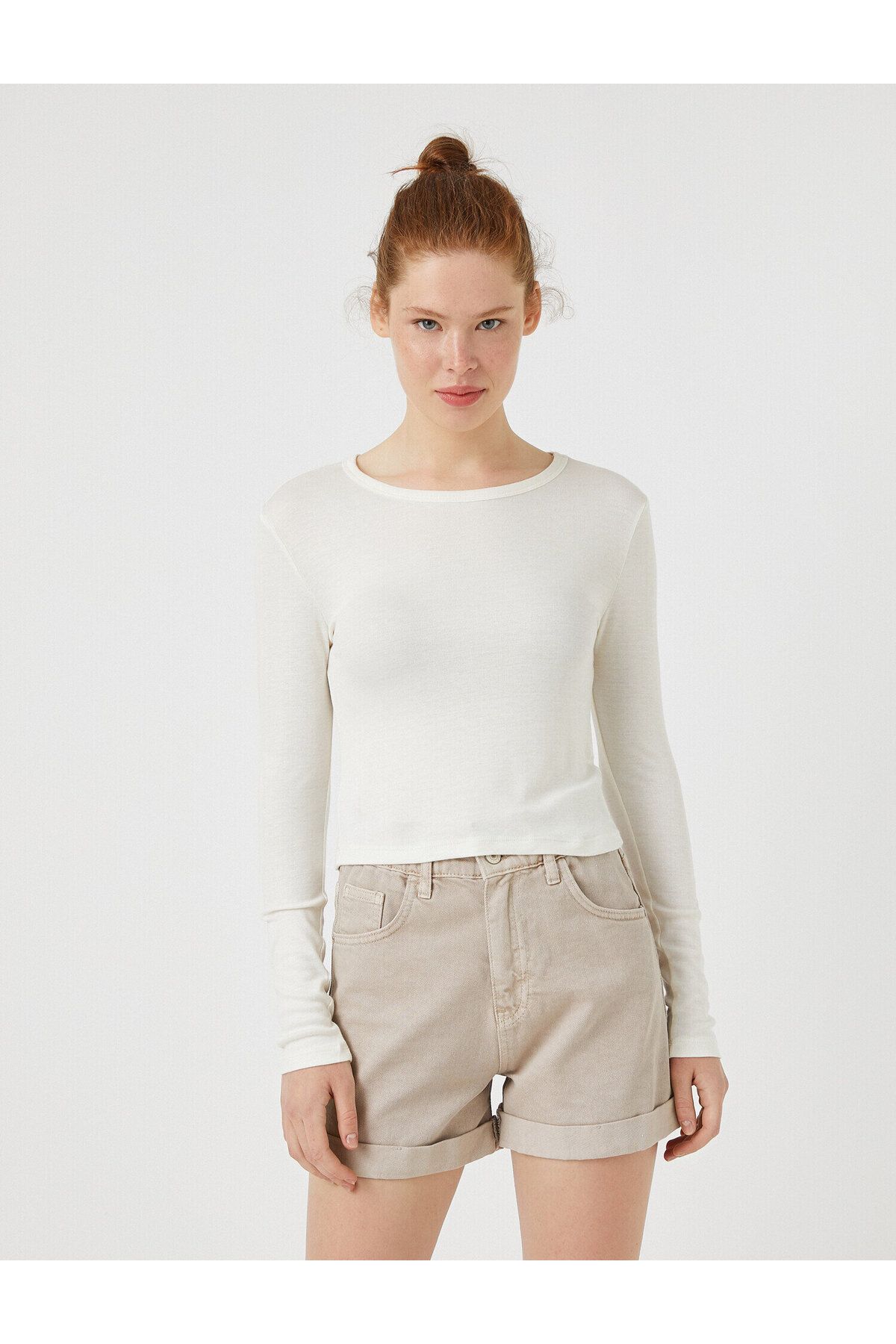 Koton-Crop Sweater Crew Neck 3