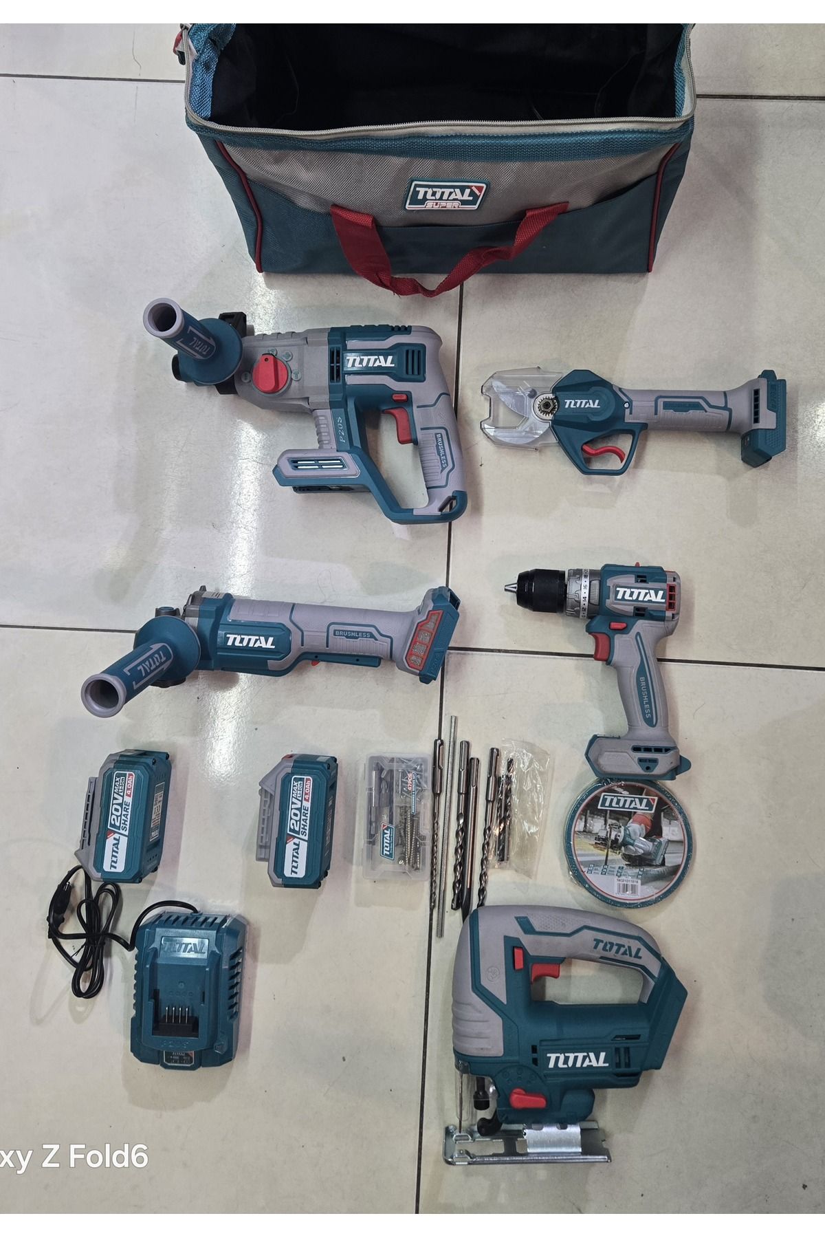 TOTAL 5 Lİ AVANTAJLI AKÜLÜ SET  DEKOBAJ HILTI VİDALAMA SIPİRAL BUDAMA MAKAS