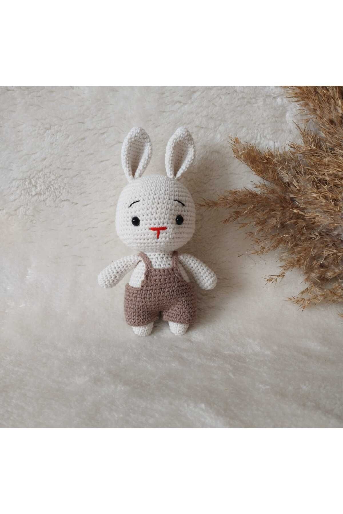 USTAHOBİEVİ Amigurumi minik tulumlu tavşan uyku ile oyun arkadaşı