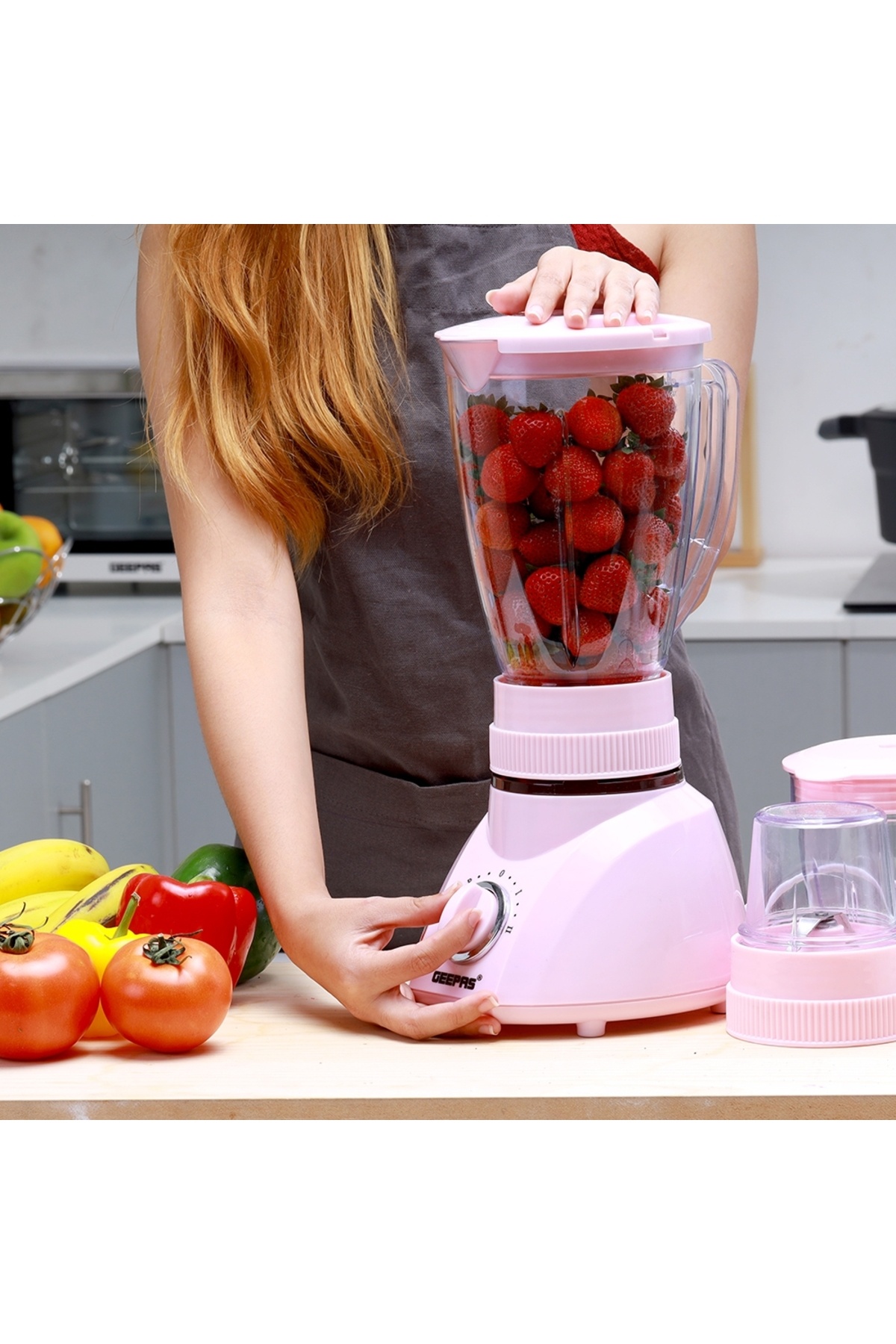 Geepas-3in1 Blender 2 Speed with Pulse, 1.6L Blender Jar Mixer Grinder with Dry Mill & Mincer Attachments 4