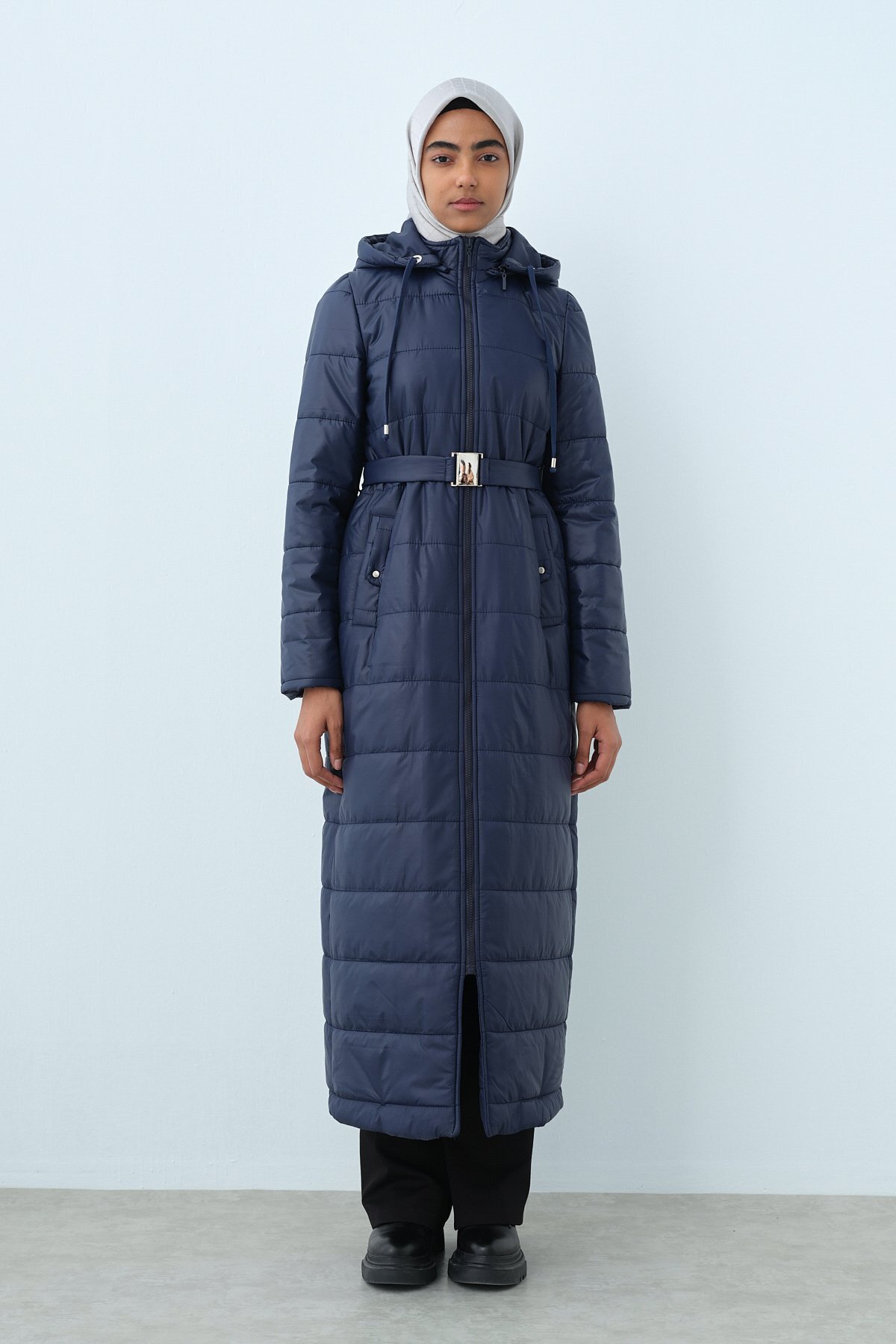 Nihan Beli Lastik Kemerli Kapitone Manto Lacivert