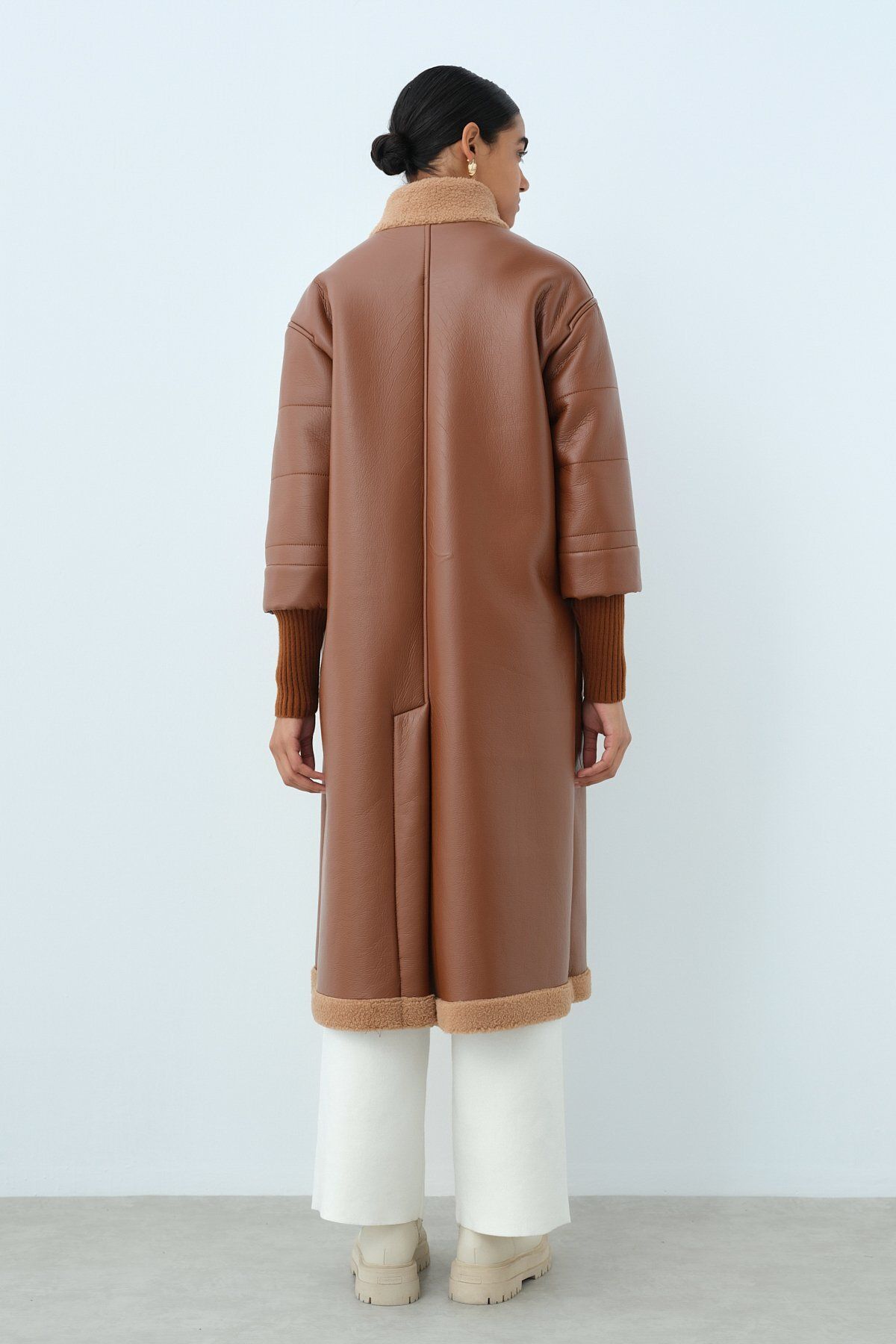 Nihan-Tan Leather Coat - Sleeve Detail 4