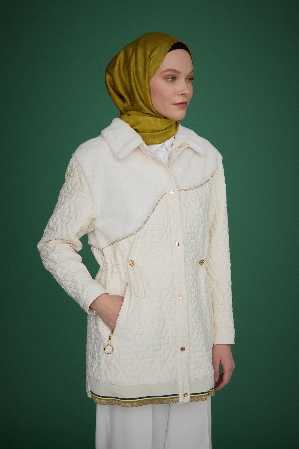 Nihan-Ecru Plush Detailed Thin Quilted Jacket - Drawstring Waist 3