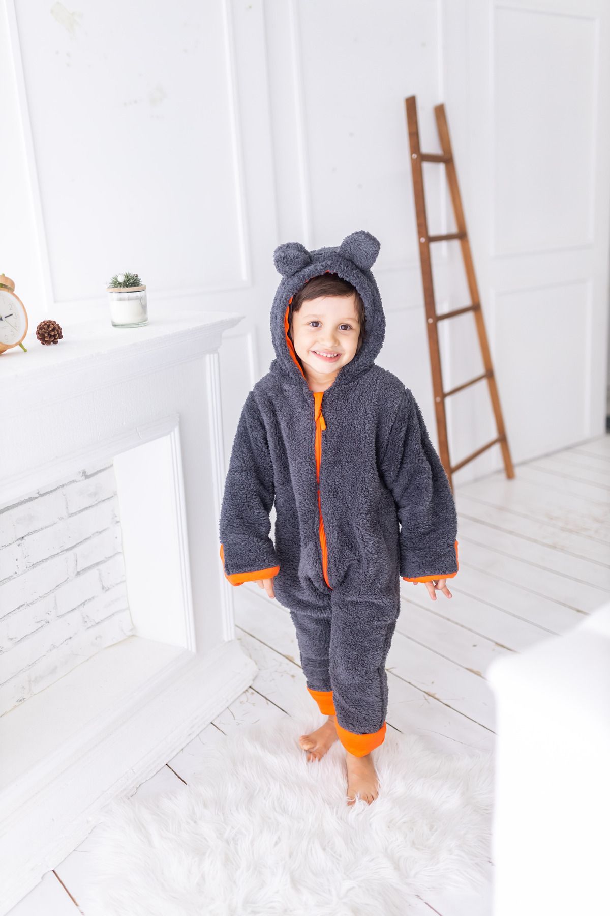Kuarks-Welsoft Winter Plush Lined Children's Sleeping Bag - Baby Jumpsuit with Gloves 5