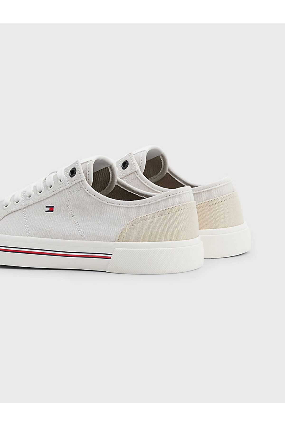 Tommy Hilfiger-Corporate Core Vulc Canvas 2