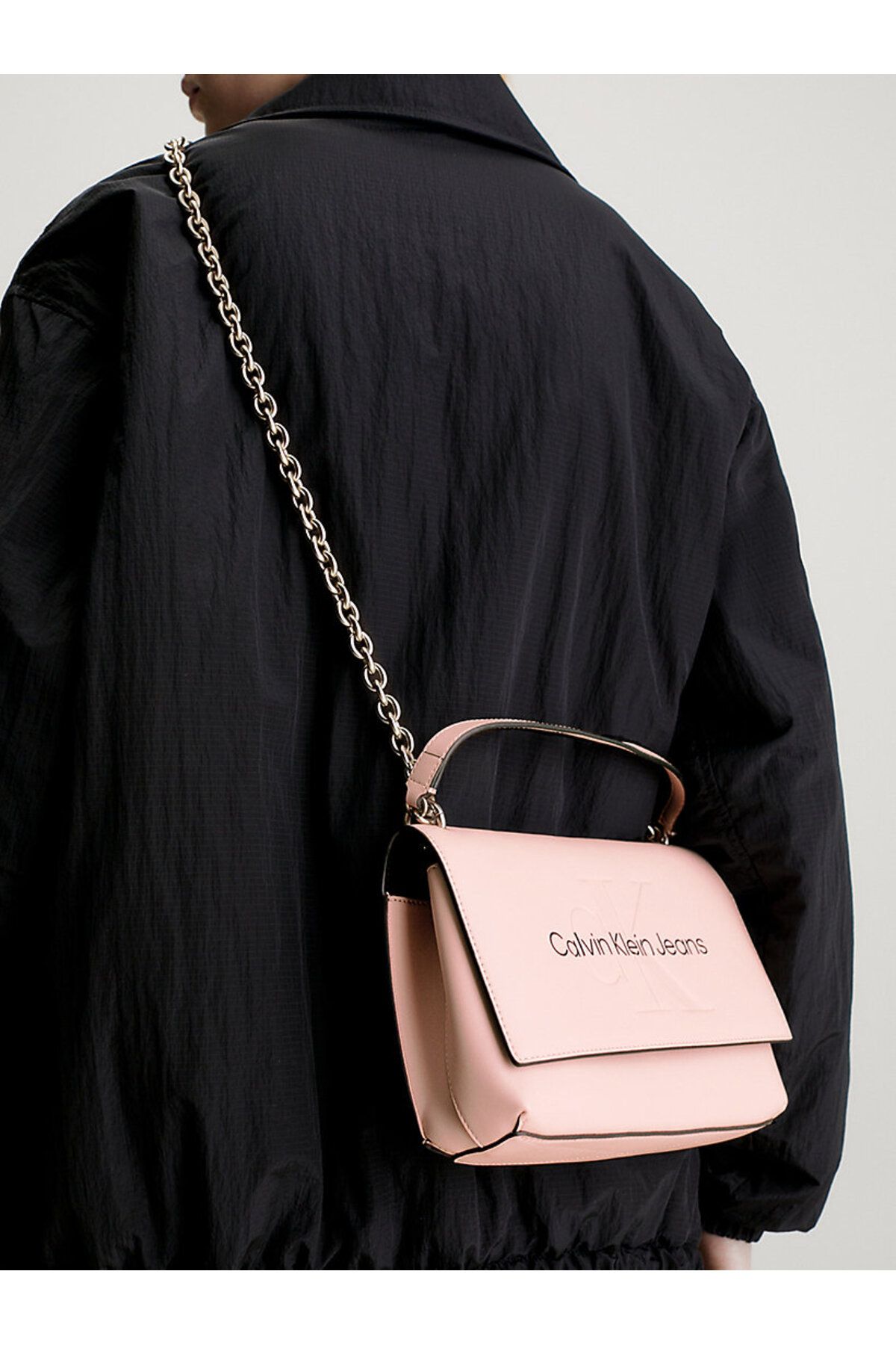 کیف شانه ای صورتی مردانه و زنانه مجسمه EW فلپ Conv25 Mono Calvin Klein