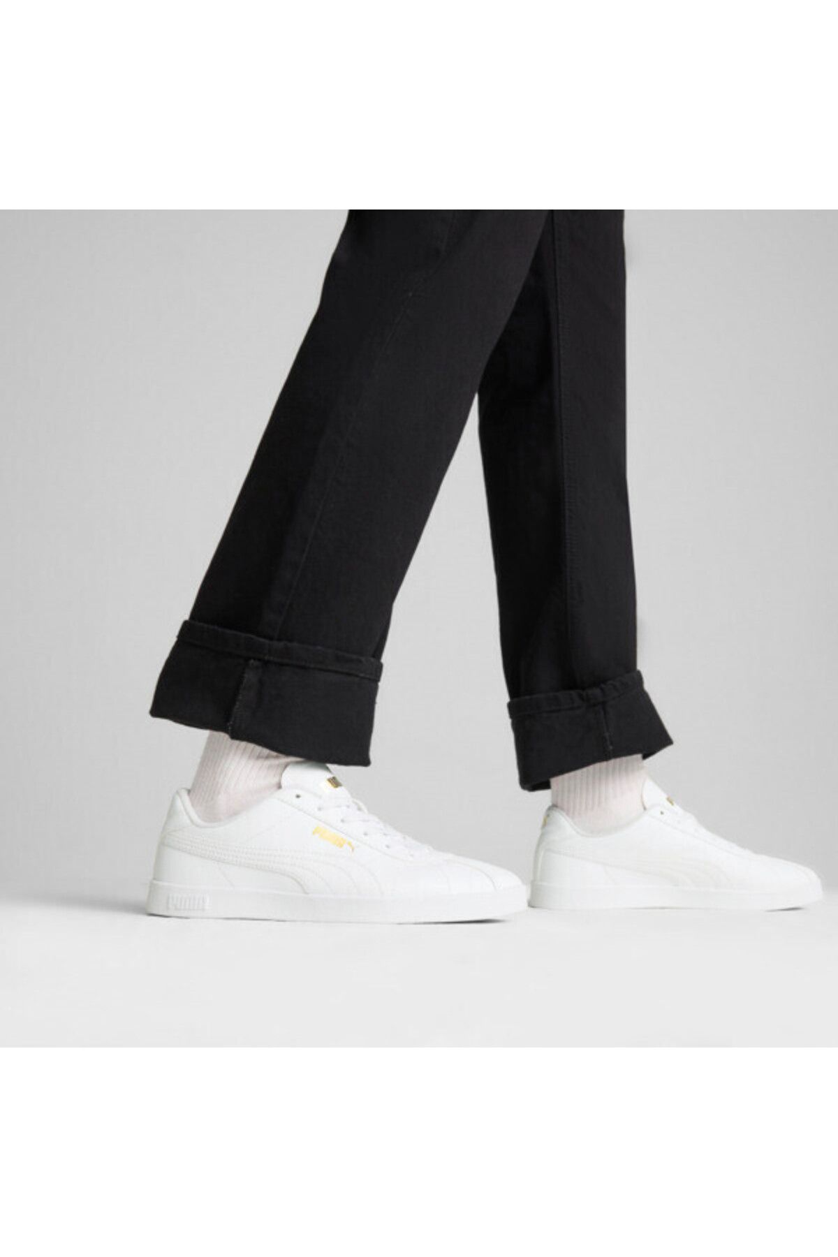 Puma-PUMA Club II SL - اللون الأبيض والذهبي 3