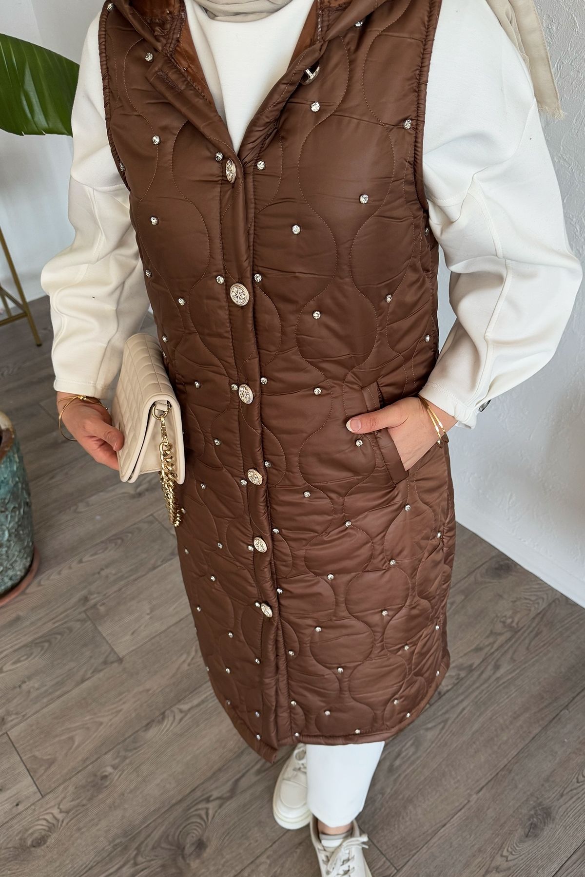 InStyle-Stone Quilted Hooded Bitter Brown Vest 6