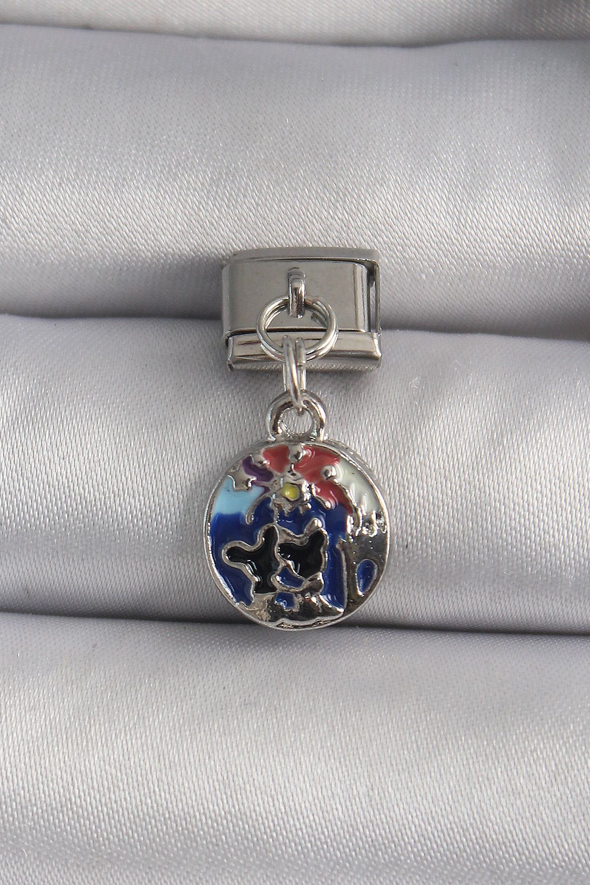 BirdoluSepet 316L Çelik Gümüş Renk Sallantı Dünya Model Nomination Charm