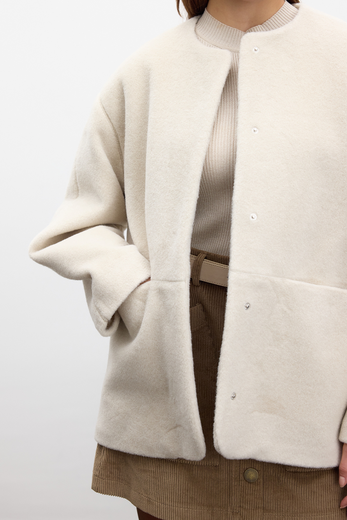 Manuka-Beige Cashew Coat - with Pockets 3