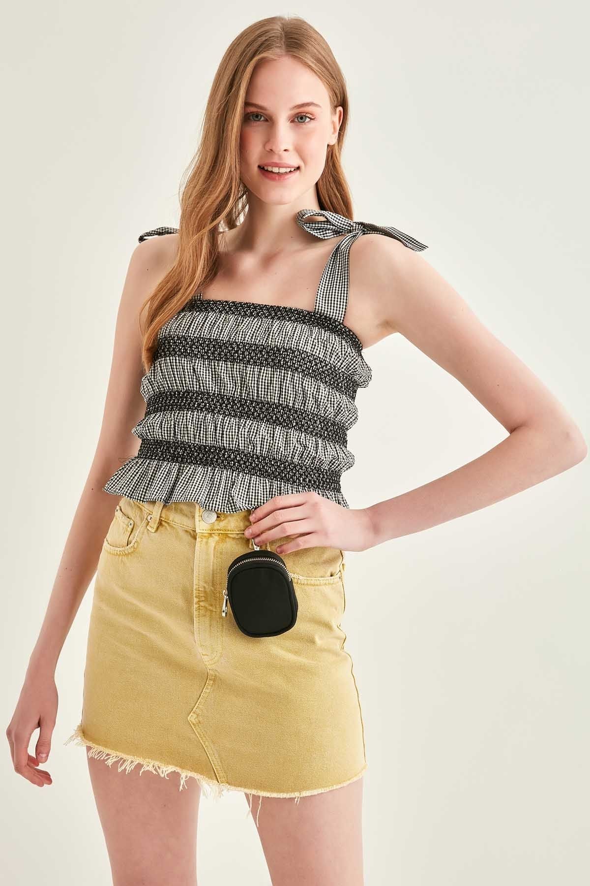 complete the look image