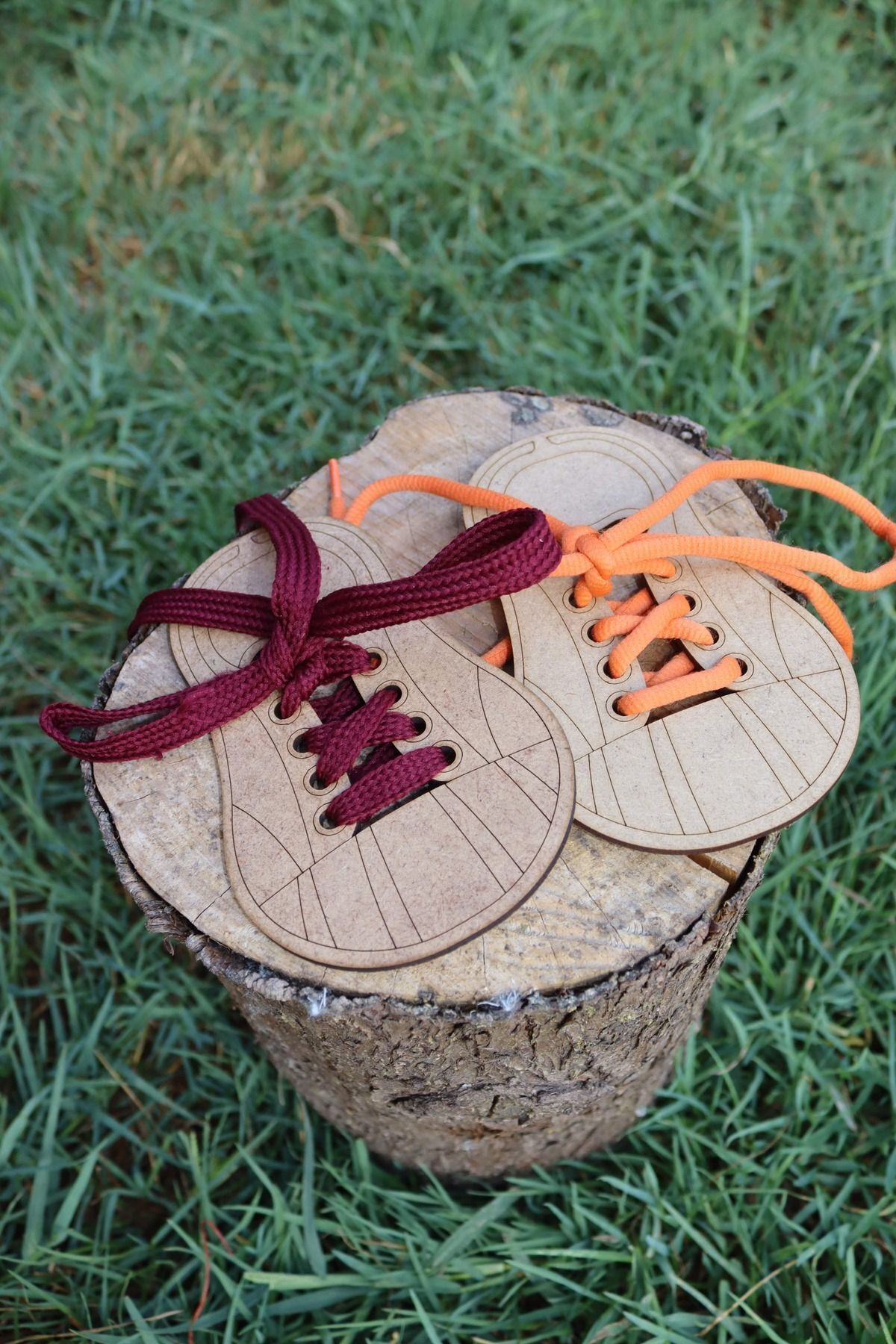 Butik Montessori ,minik Eller Için Ayakkabı Bağlama Eğitici Seti (ÇİFT) 1 Adet Bağcık Hediyemizdir. fotoğrafı 2 (önizleme)