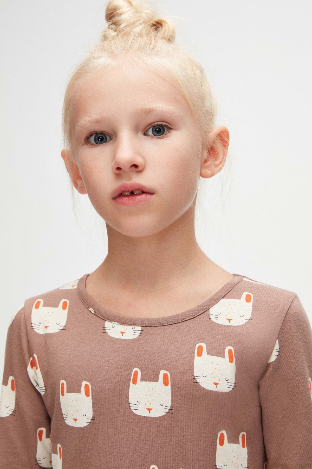 LOVETTI-Girls Sleepy Bunny Pattern Long Sleeve Dress 4