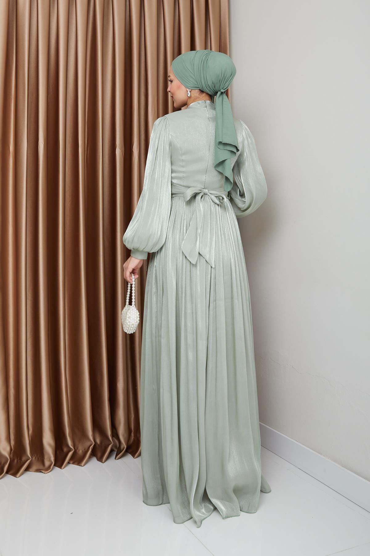 Olcay-Hellgrünes Hijab-Abendkleid aus Seide mit Schärpe und Kordelzug, Yoryo-Modell 1225 7