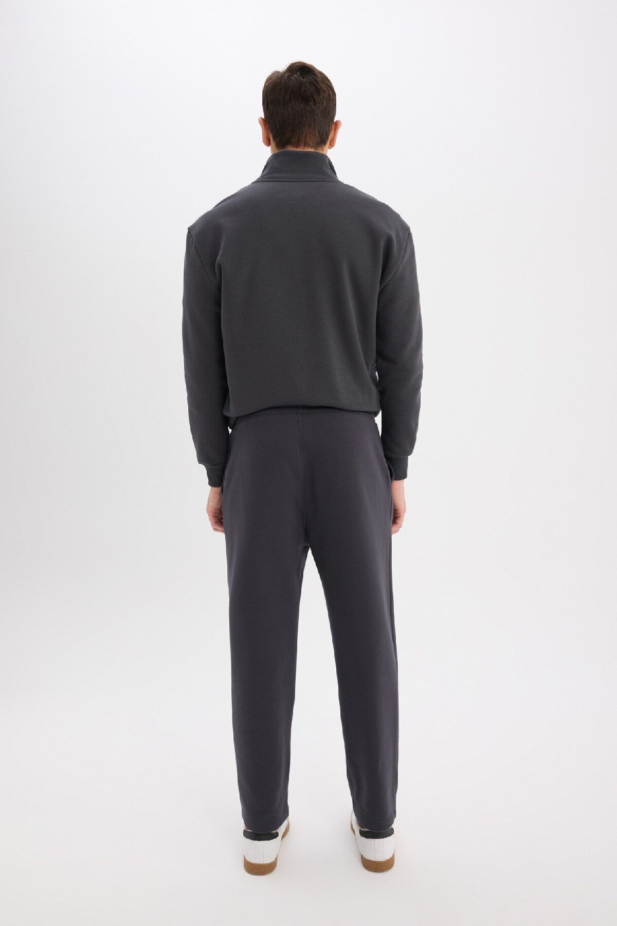 DeFacto-Regular Fit Sweatpants Basic Plain with Fleece Inside, Pockets, Lace-Up Waist, Straight Legs D7836Ax25Sp 6