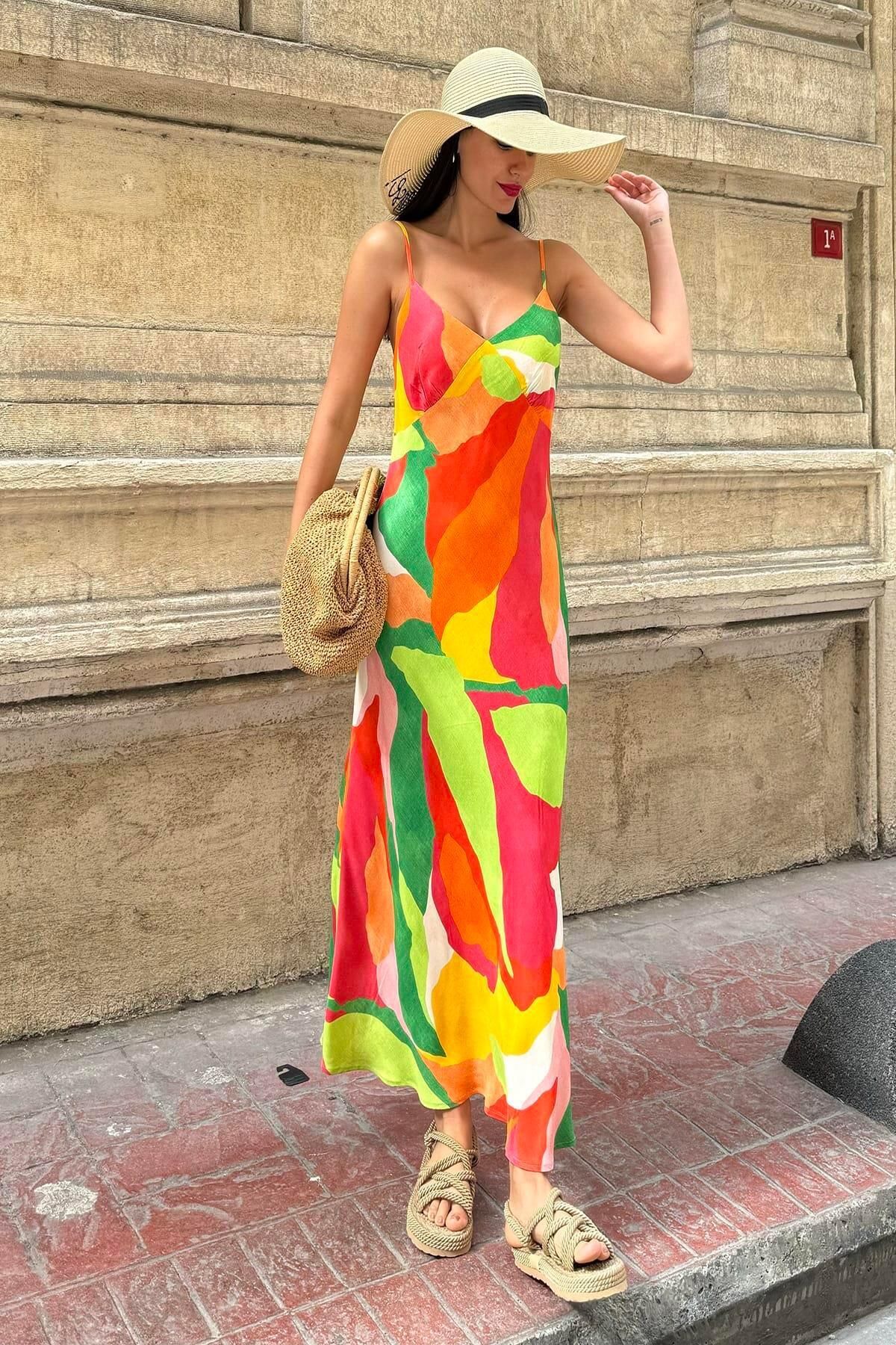 FOR YOU MODA Doğal Viskon Askılı Göğüs Büzgülü Desenli Yeşil Elbise