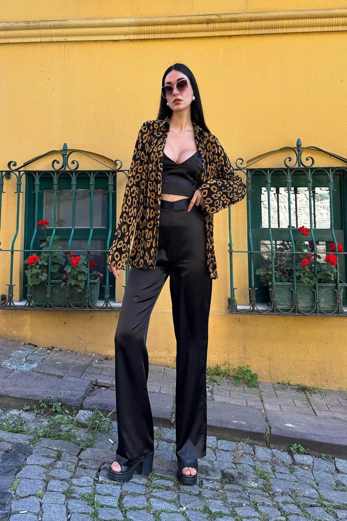 FOR YOU MODA 3'lü Saten Leopar Desenli Bustiyer Pantolon Siyah Takım