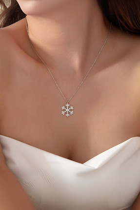 Usho Jewelry 925 Ayar Gümüş Kar Tanesi Kolye – Zirkon Taşlı Kadın Kolye – Hed...