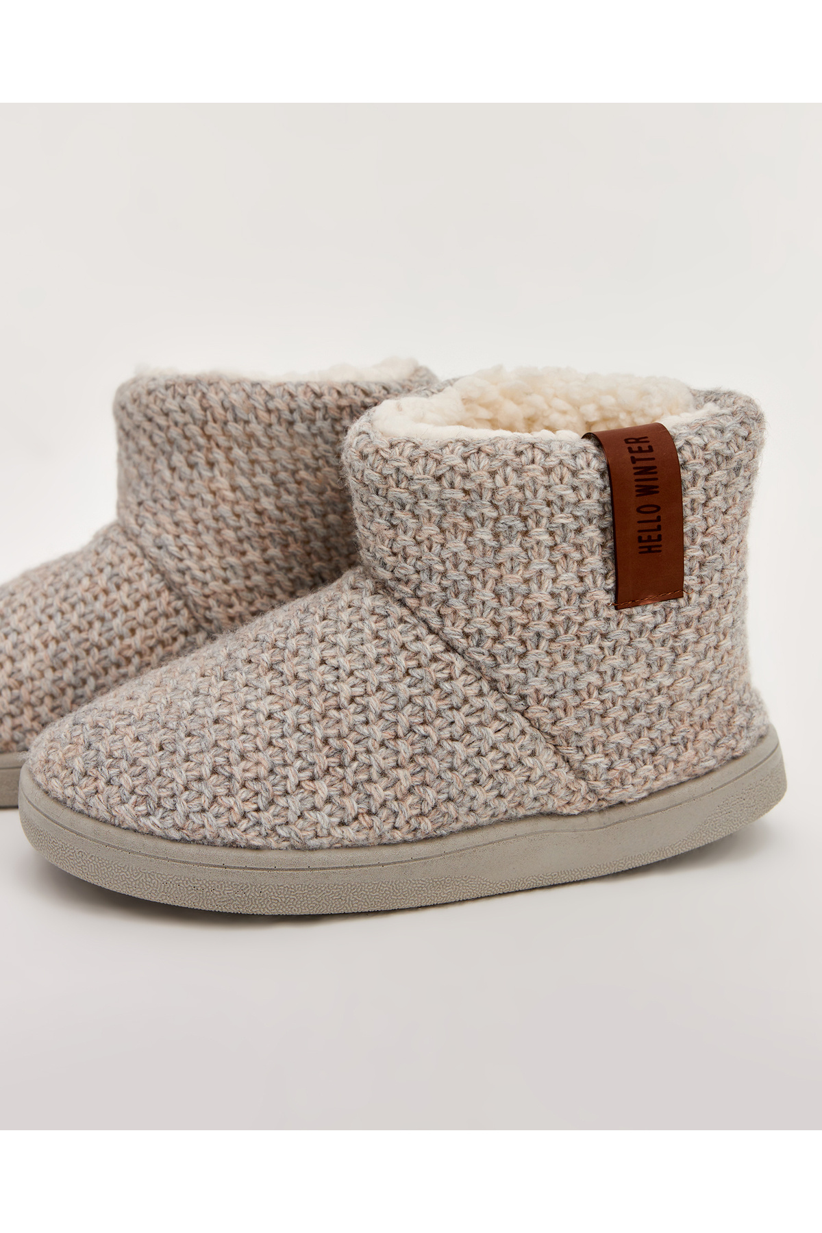 Chirpy-WINT Women's Panduf - Comfortable Design 2