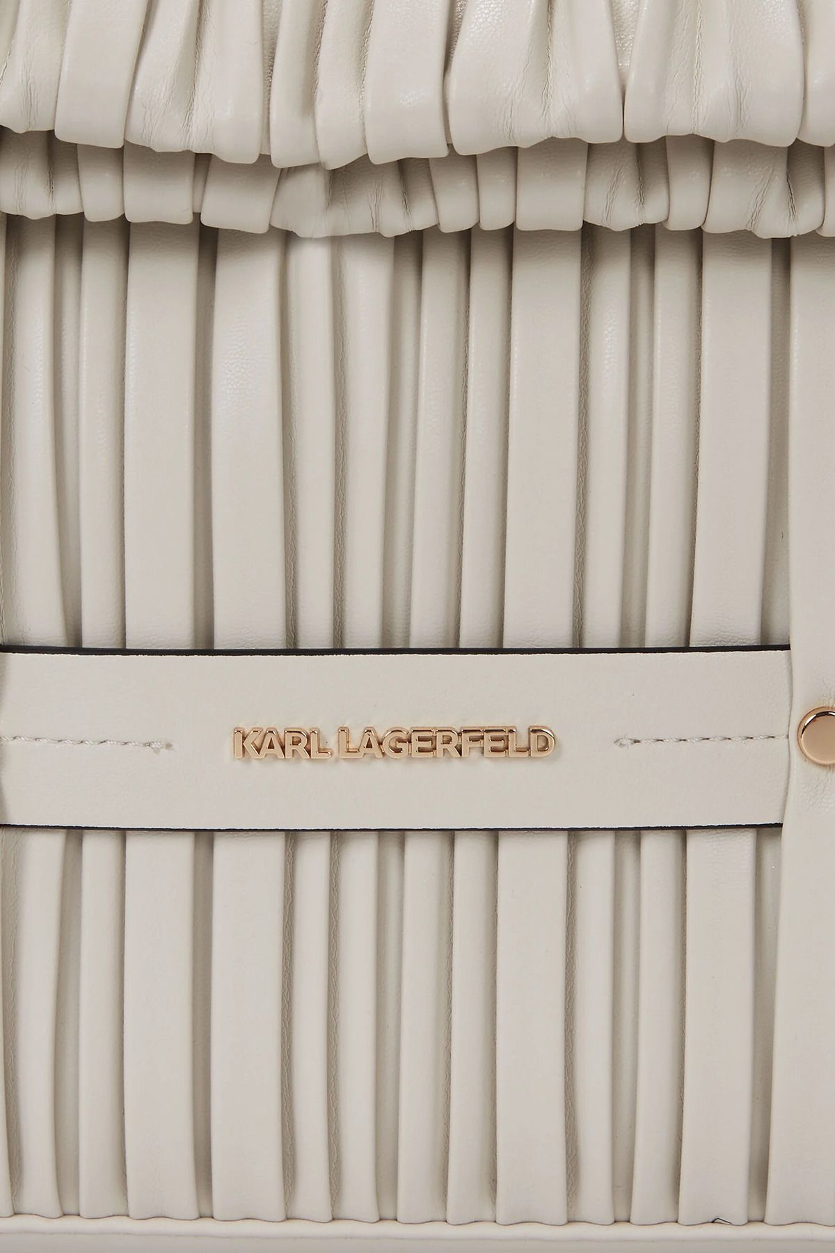 Karl Lagerfeld-Schultertasche K/Kushion MD gefaltet 4