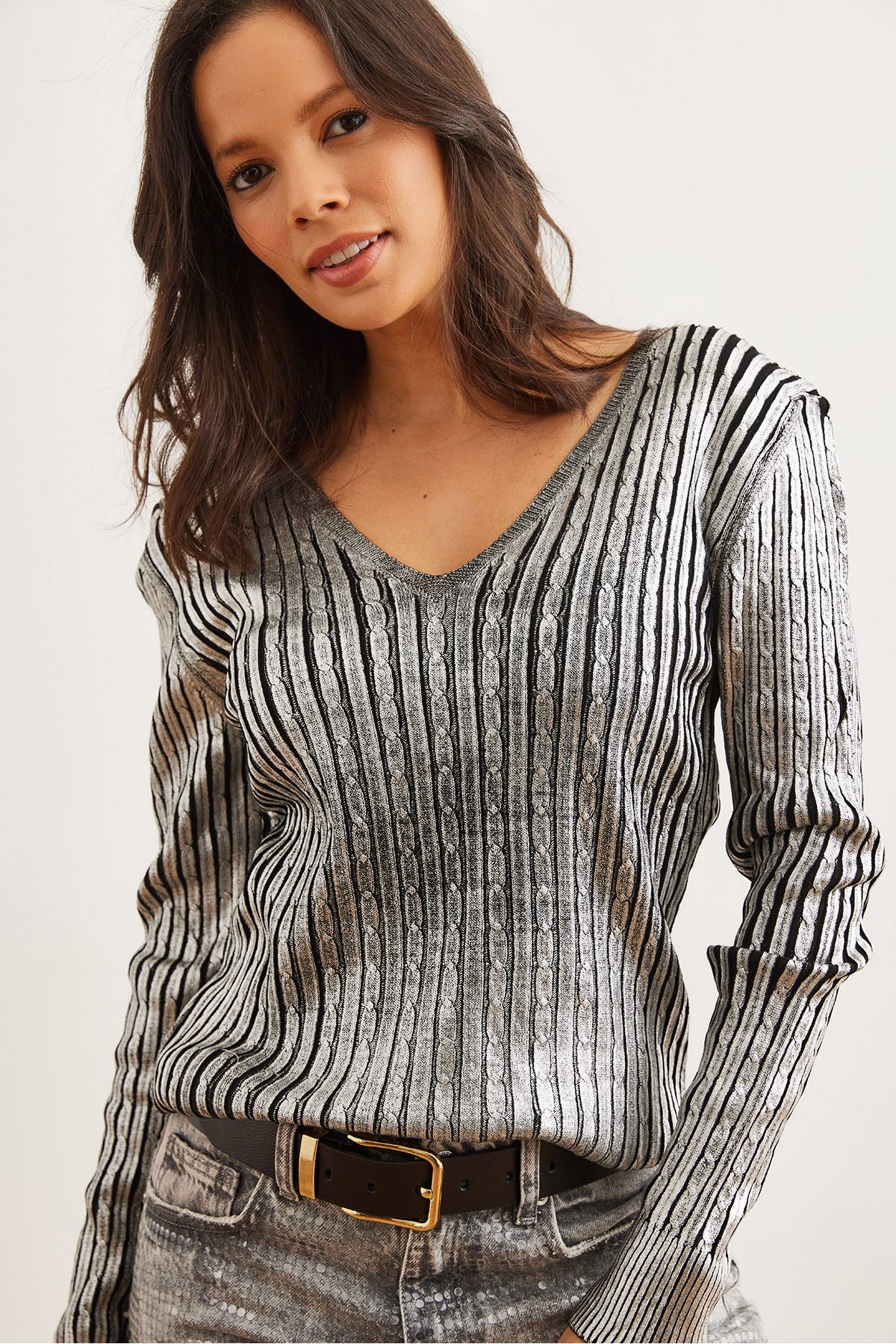 Olalook-Silberner Damen-Strickpullover mit V-Ausschnitt und kleinem Haar, geflochten, metallisch, KZK- 19000944 1