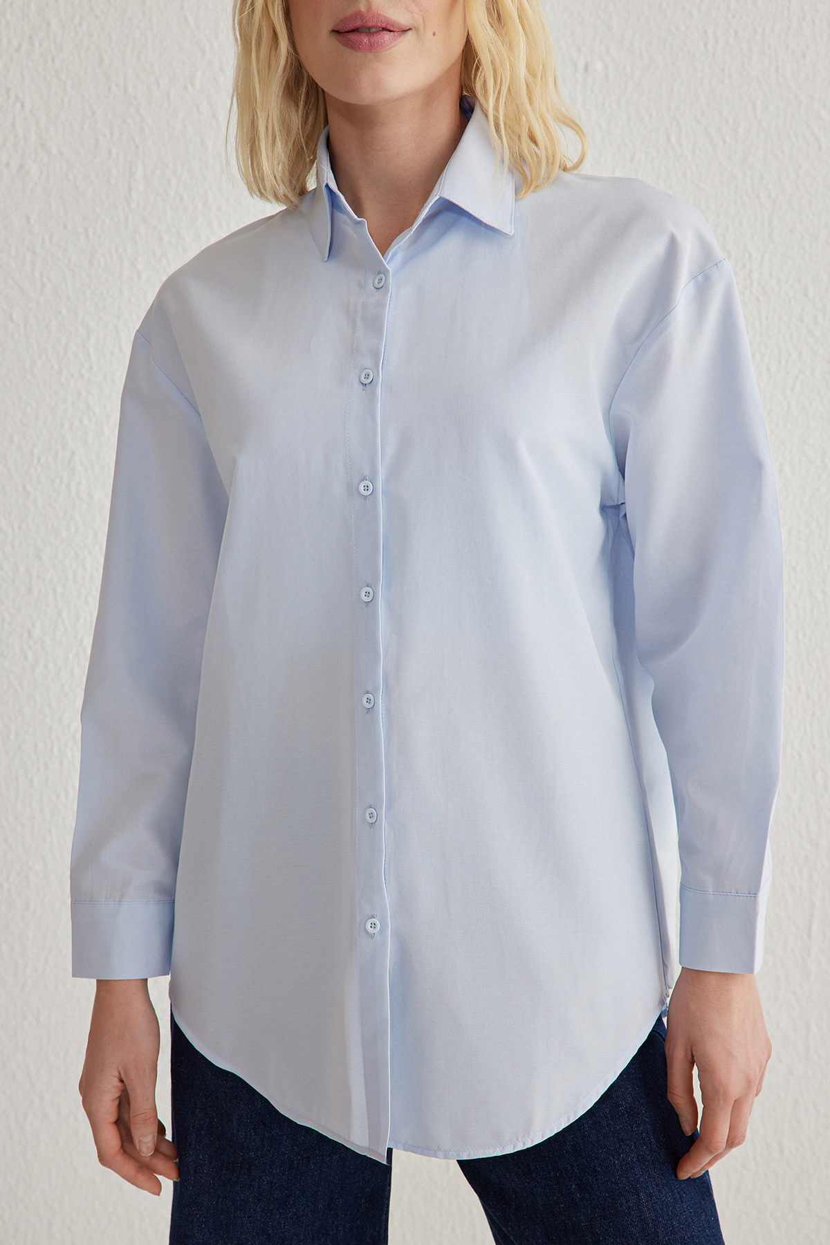 Trendyolmilla  Mavi Regular Normal Kalıp Dokuma Gömlek TWOSS25GO00095 - Görsel 3