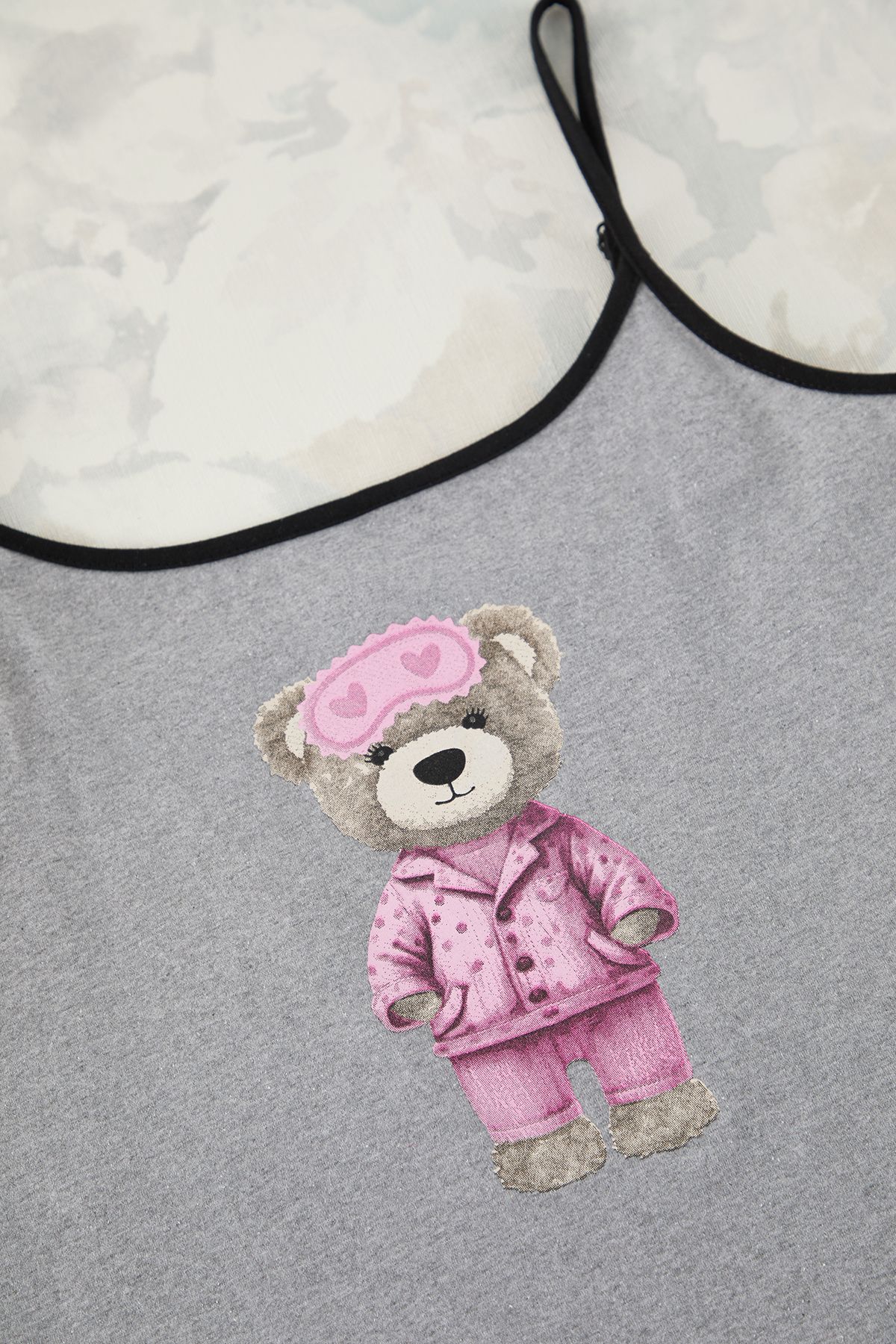 Trendyol Curve-Graues, mit Teddybären bedrucktes, gestricktes Mini-Nachthemd TBBSS25CH00002 7