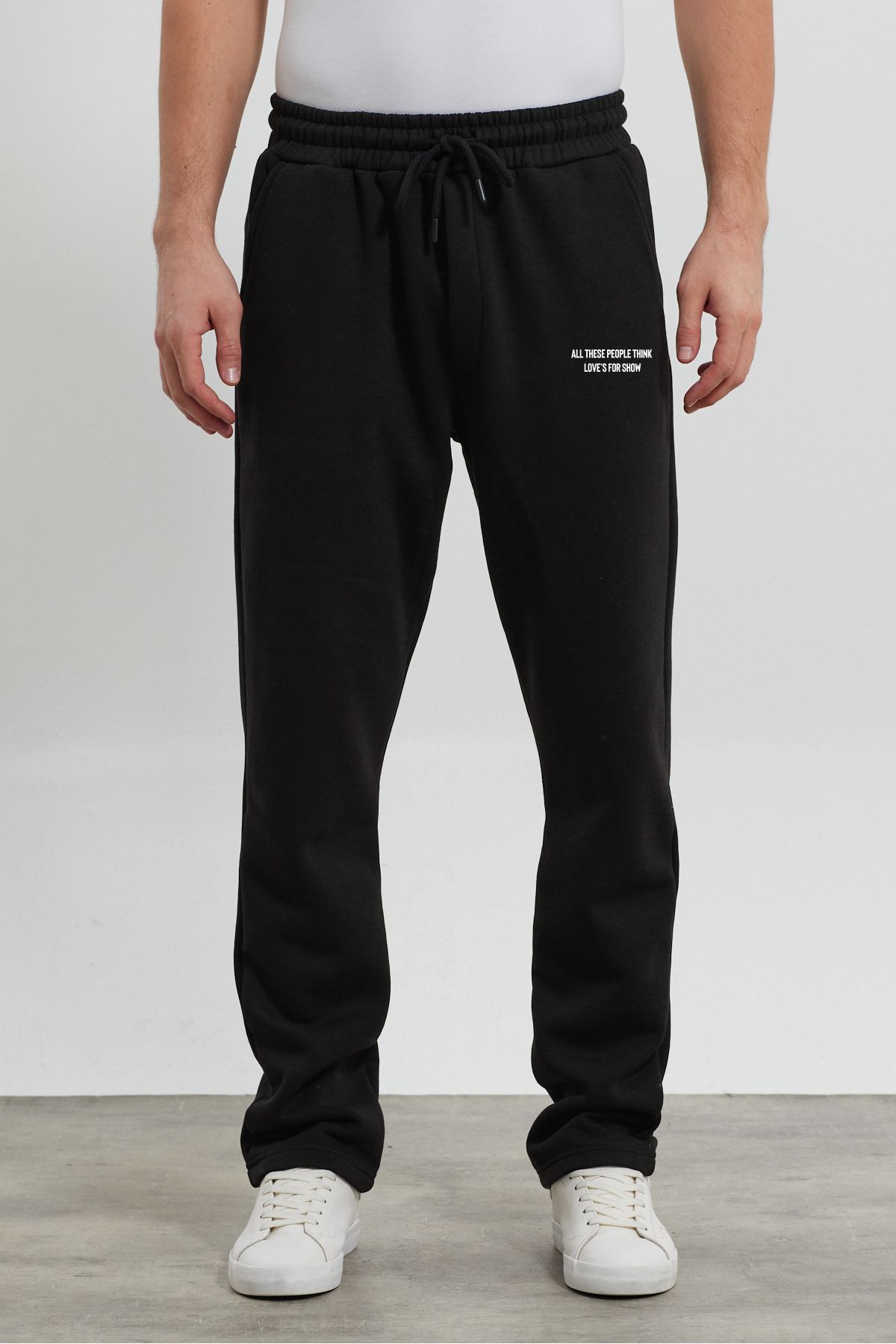 complete the look image