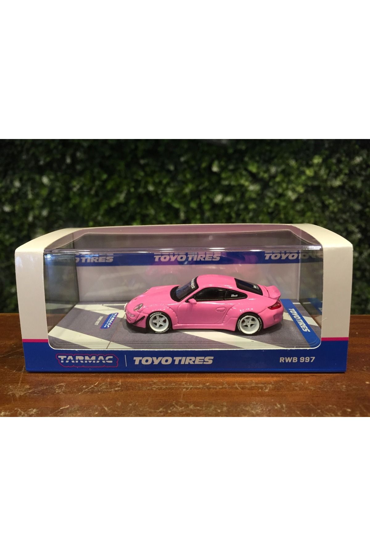 Tarmac Works 1/64 Rwb 997 Pink - Hobby64