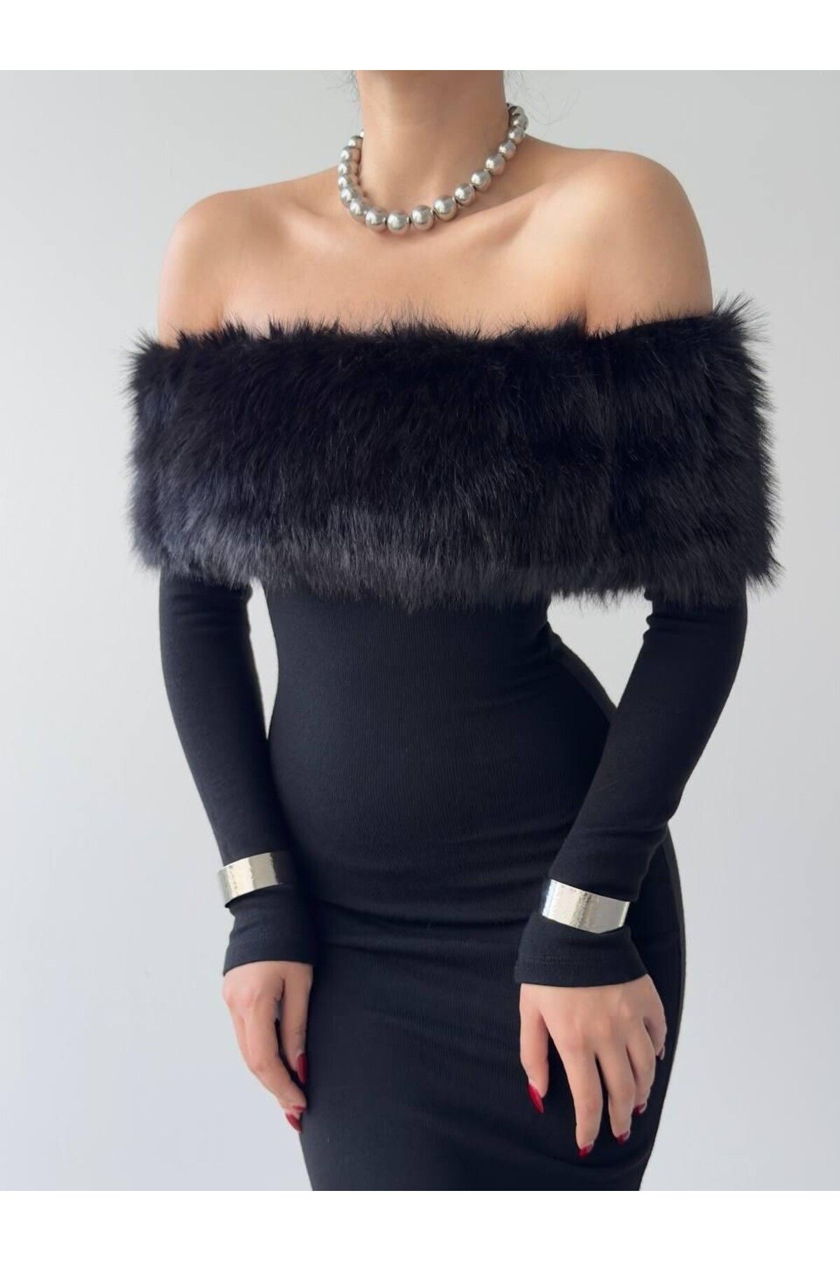 Orihime-Women's Black Collar Fur Strapless Long Sleeve Dress 4