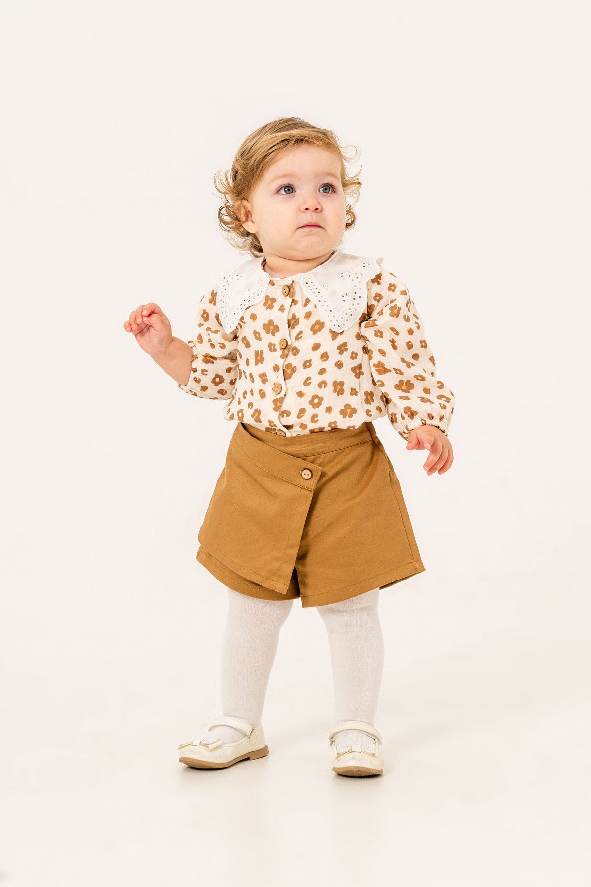 JNF kids Kız Bebek Şort Etekli Takım Külotlu Çorap Hediyeli fotoğrafı 3 (önizleme)