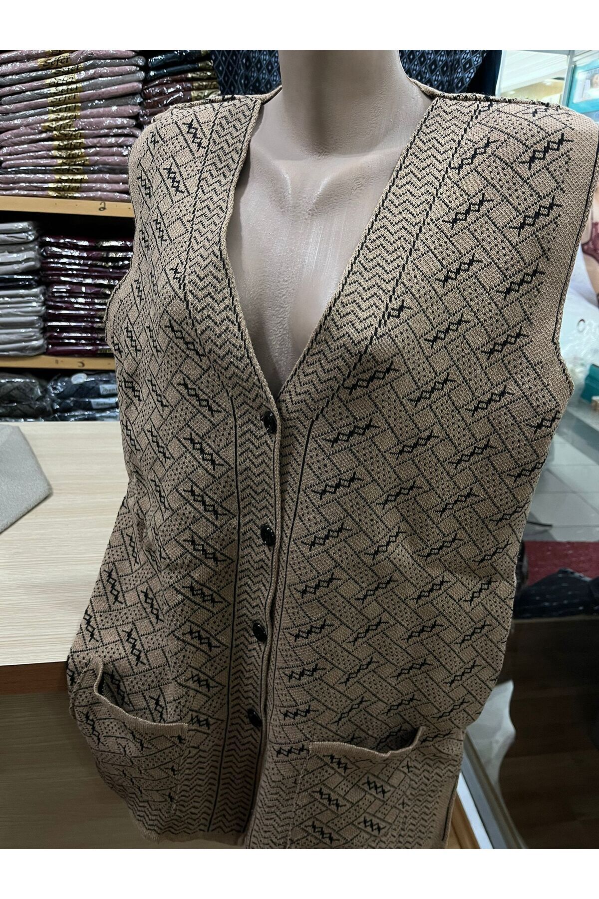 TCR-Women's Knitwear Brown Buttoned Pocket Patterned Vest 2