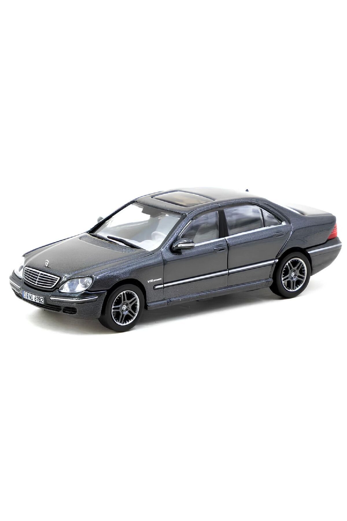 Oyuncakmatik 1:64 Diecast Mercedes-Benz S 65 AMG Tectite Grey Metallic Tarmac Model Araba