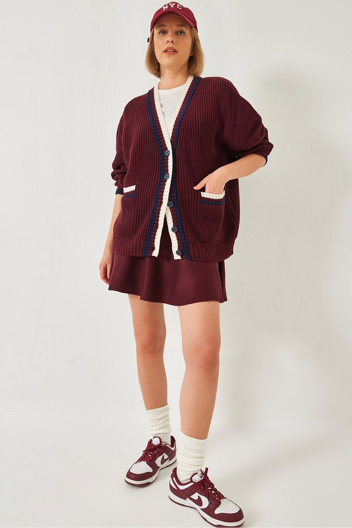 complete the look image