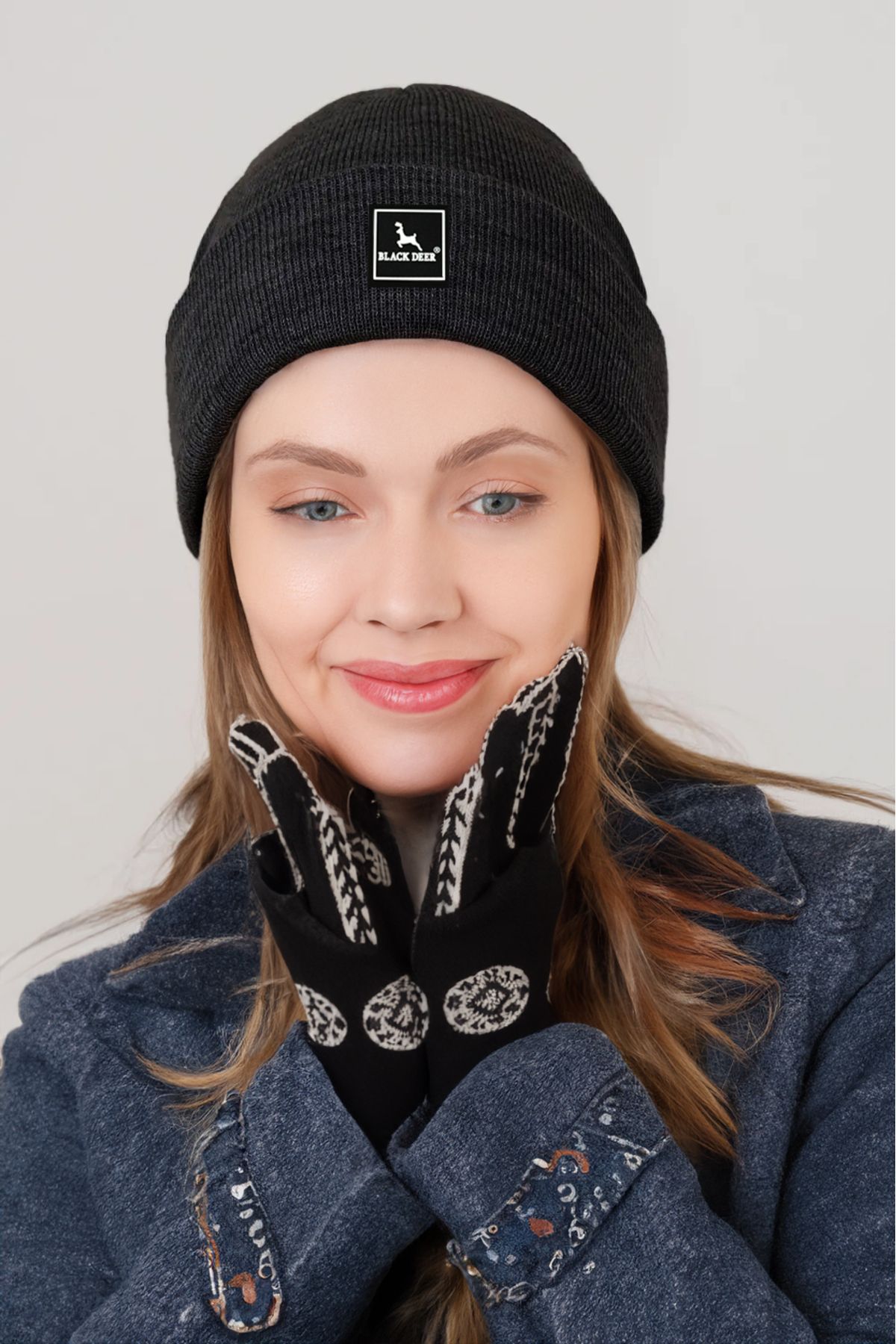 BLACK DEER-Unisex Winter Beanie Hat - Soft Knitwear, Acrylic Beanie with Plain Logo 2