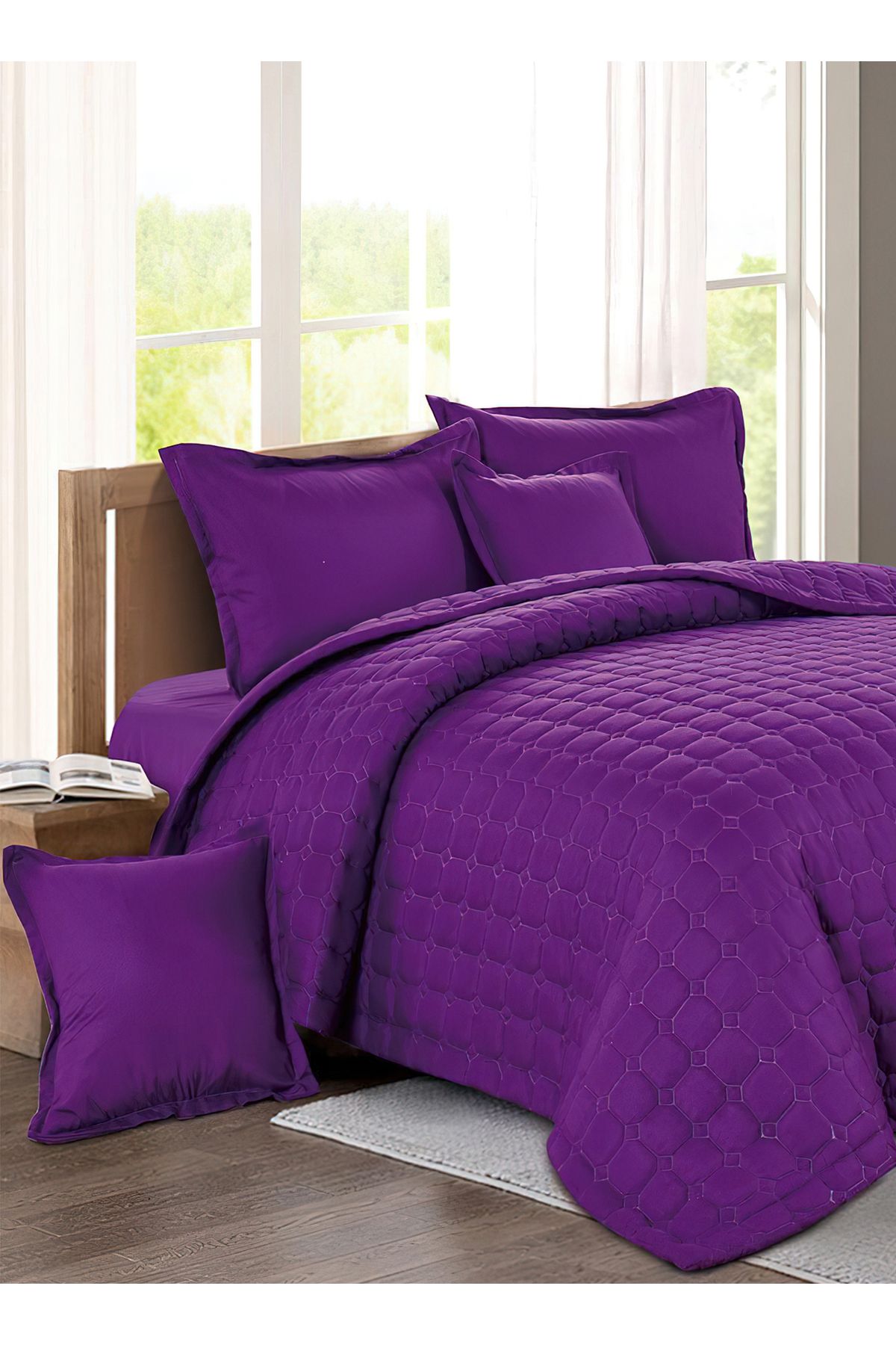 Generic-Compressed Comforter Set Duble Size one color, 6 Pieces , King Size 3