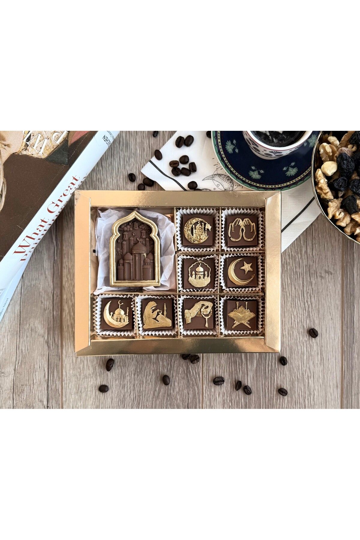 ChocoBox Belçika Çikolata Seti Ramazan ve Kurban Bayram için Şık ve Lezzetli Lüks Hediye Çikolatası