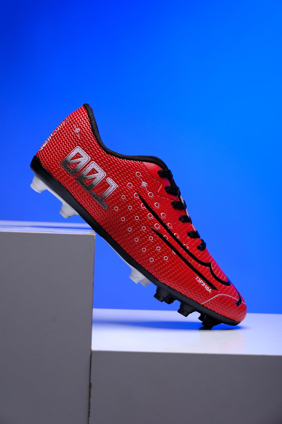 W001 Men's Turf Pitch Threaded Crampons